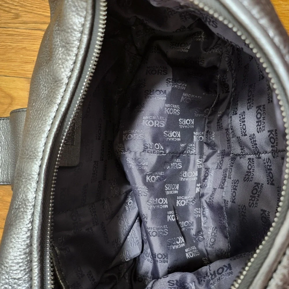 Michael Kors Morgan Hobo Metallic Silver Shoulder Bag Medium Cresent shape